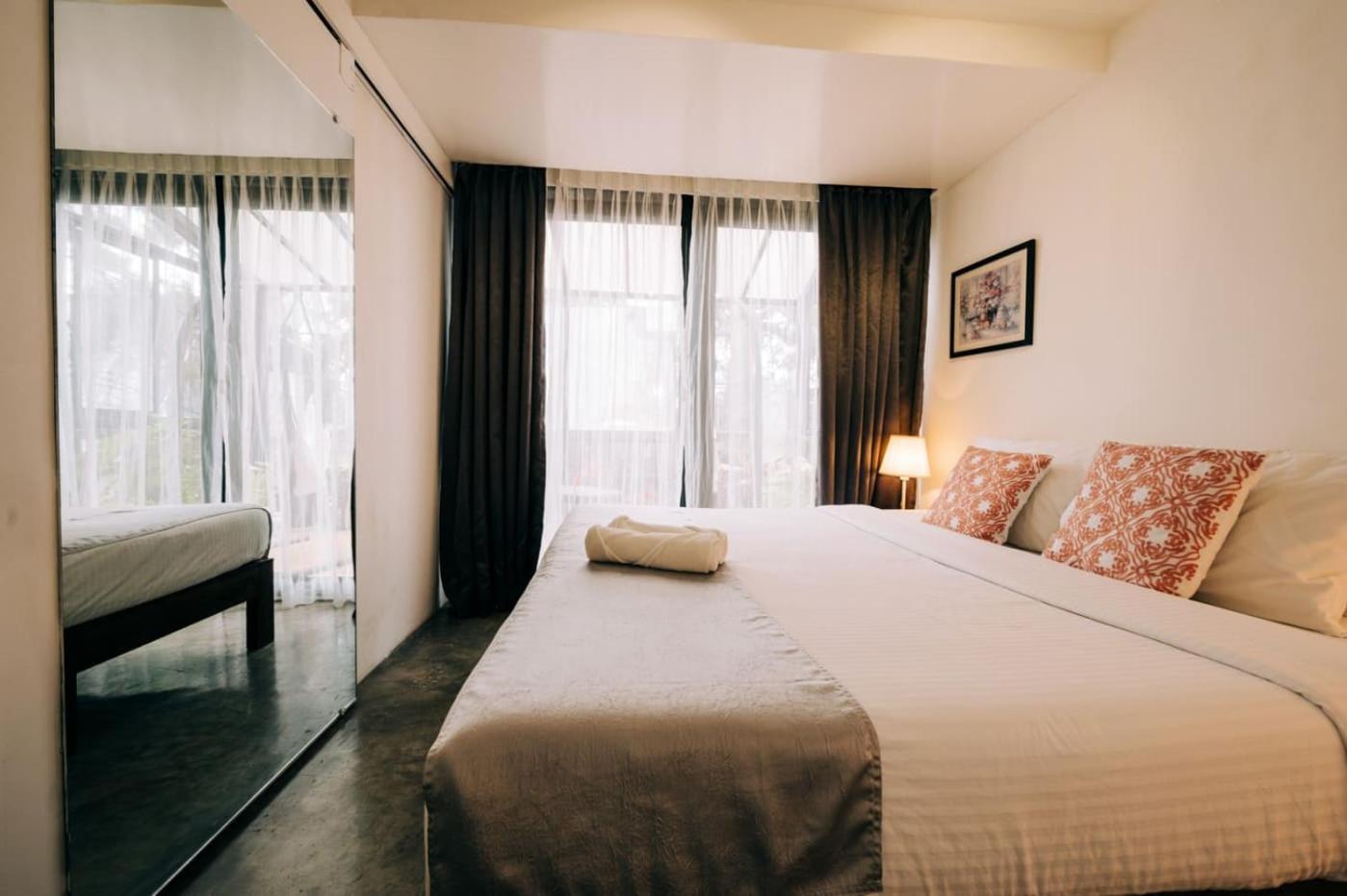 Tudor In The Pines Villa Baguio City Ngoại thất bức ảnh