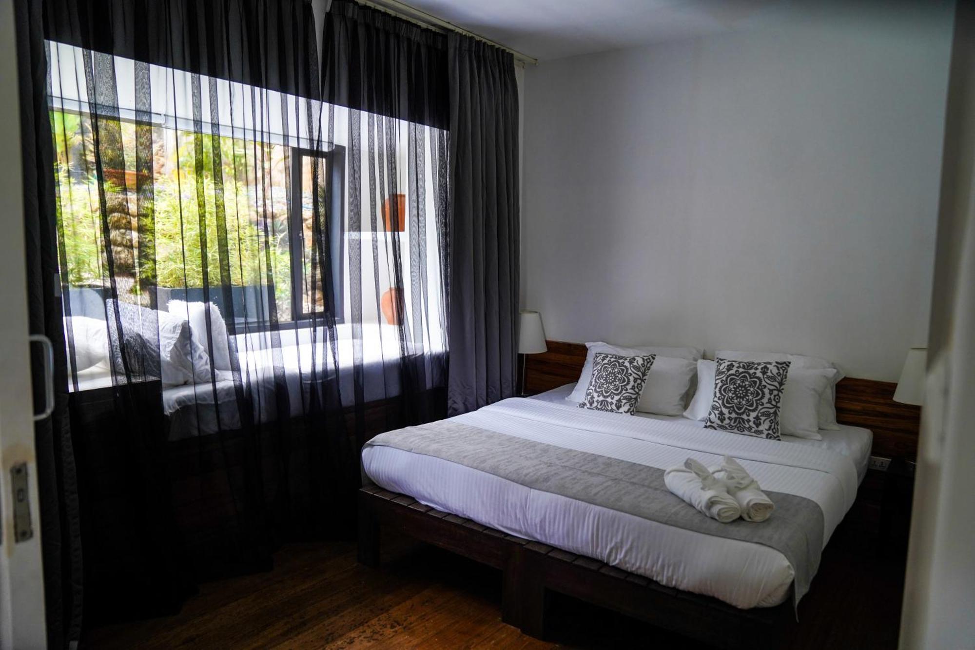 Tudor In The Pines Villa Baguio City Ngoại thất bức ảnh